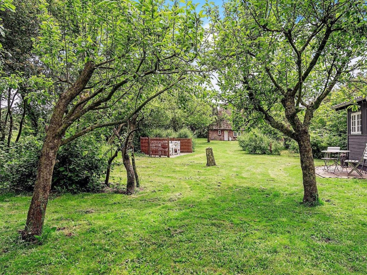4 Person Holiday Home In T Nder Tønder Екстериор снимка